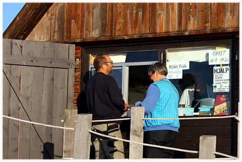 Kiosken i Djupvik, foto Bernt Enderborg