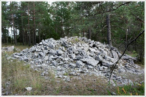Avfallshögar från stenhuggning