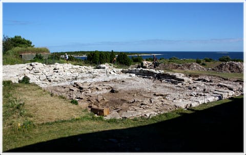 1100-talskyrkan på S:t Olofsholm