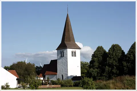 Hangvar kyrka, foto Bernt Enderborg
