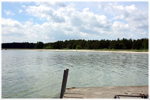 Stranden vid Vitvär fiskeläge