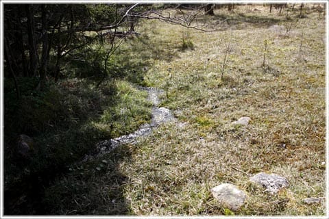 Kunkälde, Strandridare Ahlboms väg