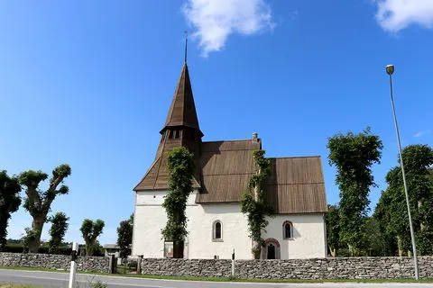 Träkumla kyrka, foto Bernt Enderborg