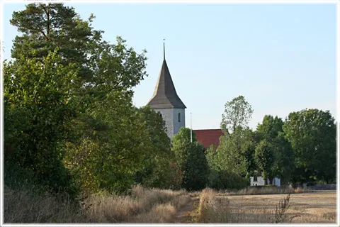 Viklau kyrka, foto Bernt Enderborg