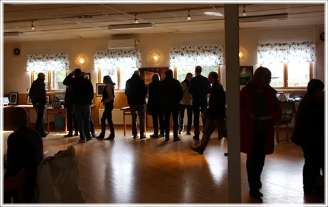 Vårsalong 2015 i Othem bygdegård, foto Bernt Enderborg