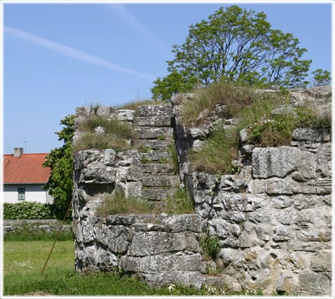 Öja kastal, Gotland