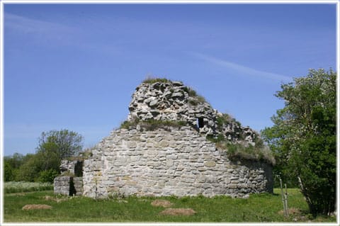 Öja kastal, Gotland