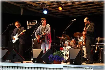 Eldkvarn på Warfsholm 2004 , foto Bernt Enderborg