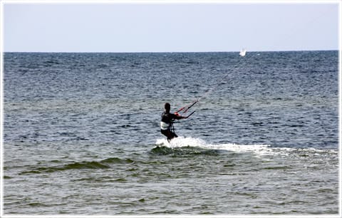 Kitesurfa på Gotland