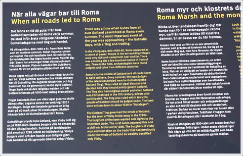 Skyltinformation vid Roma kloster, foto Bernt Enderborg