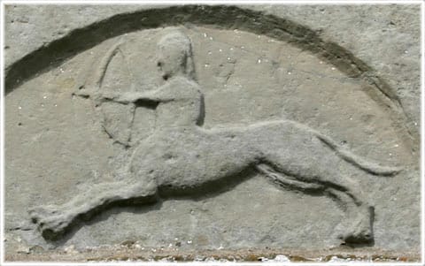 Relief från Grötlingbo kyrka