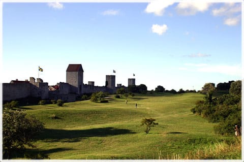 Östergravar