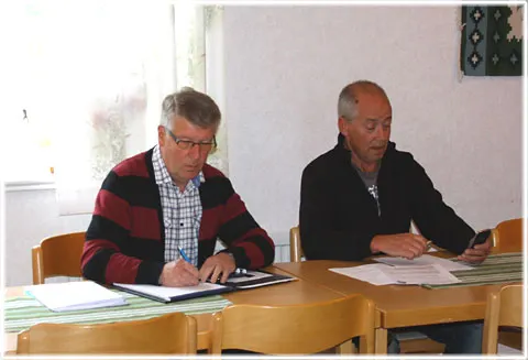 Bolagsstämma i Vänge, foto Bernt Enderborg