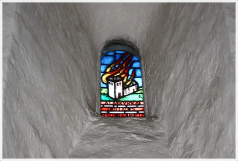 Modern målning av branden av Ala kyrka