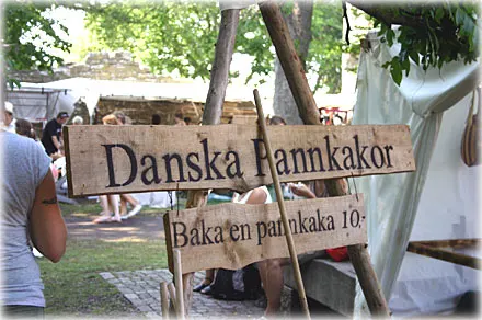 Danska pannkakor på Medeltidsveckan , foto Bernt Enderborg