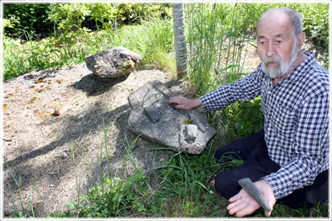 Så gjordes slipskårorna, foto Bernt Enderborg