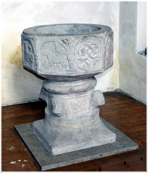 Dopfunten i Atlingbo kyrka