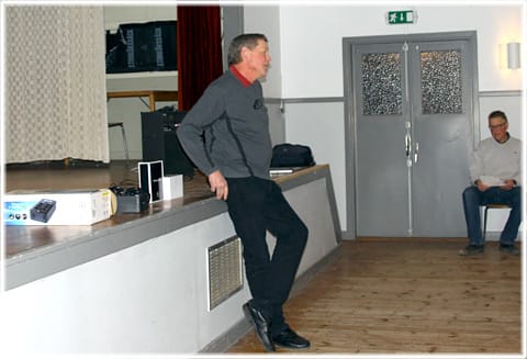 Fibermöte i Vänge Bygdegård