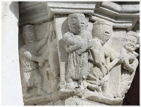 Friser, långhusportalen, Stånga kyrka