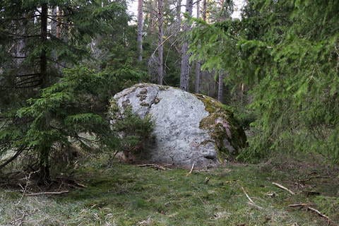 Jättekast i Akebäck