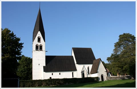 Långhustaket på Garde kyrka