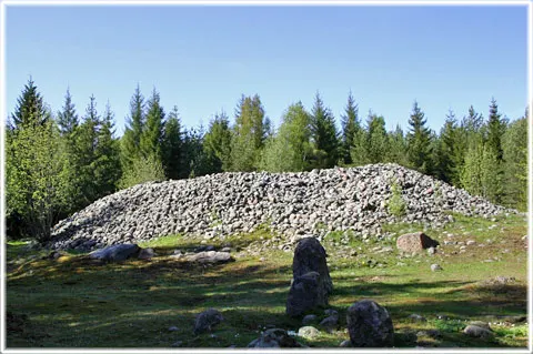 Stenrösen, bronsåldersrösen, foto Bernt Enderborg