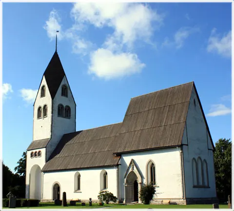 Burs kyrka, foto Bernt Enderborg