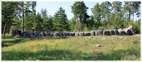 Skeppssättningen Tjelvars grav