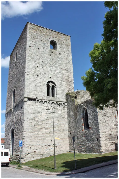 Drottens ruin, foto Bernt Enderborg