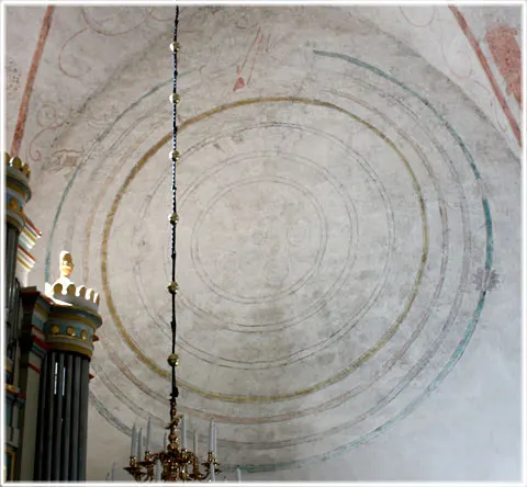 Världsalltet i Eskelhem kyrka